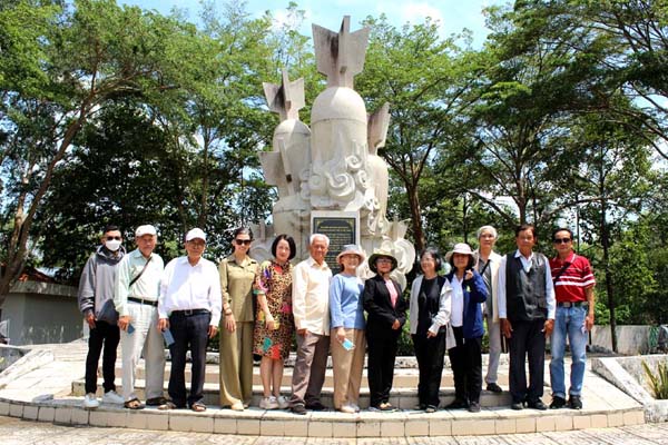 Viện Lịch sử Dòng họ tổ chức du khảo mừng 30/4/2025
