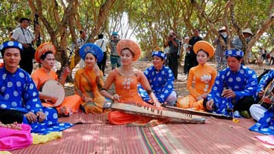 Bàn về bản sắc văn hóa Việt Nam sau ngày hội nhập